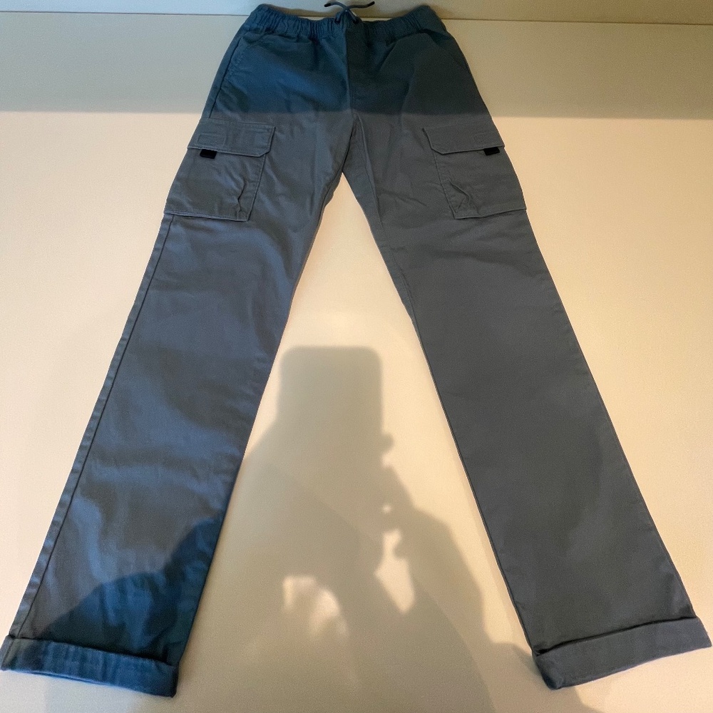 Old Navy Loose Pull-On Cargo Blue Tech Taper Pants for Boys, Size Large (10-12)